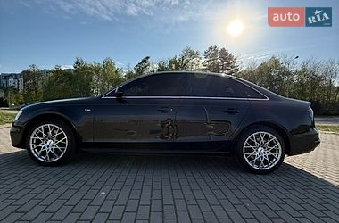 Седан Audi A4 2015 в Львове