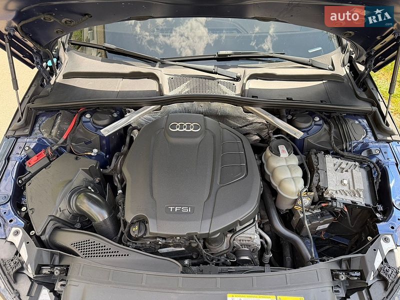Седан Audi A4 2016 в Харькове