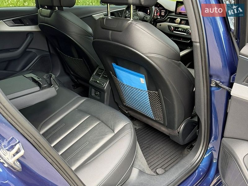Седан Audi A4 2016 в Харькове