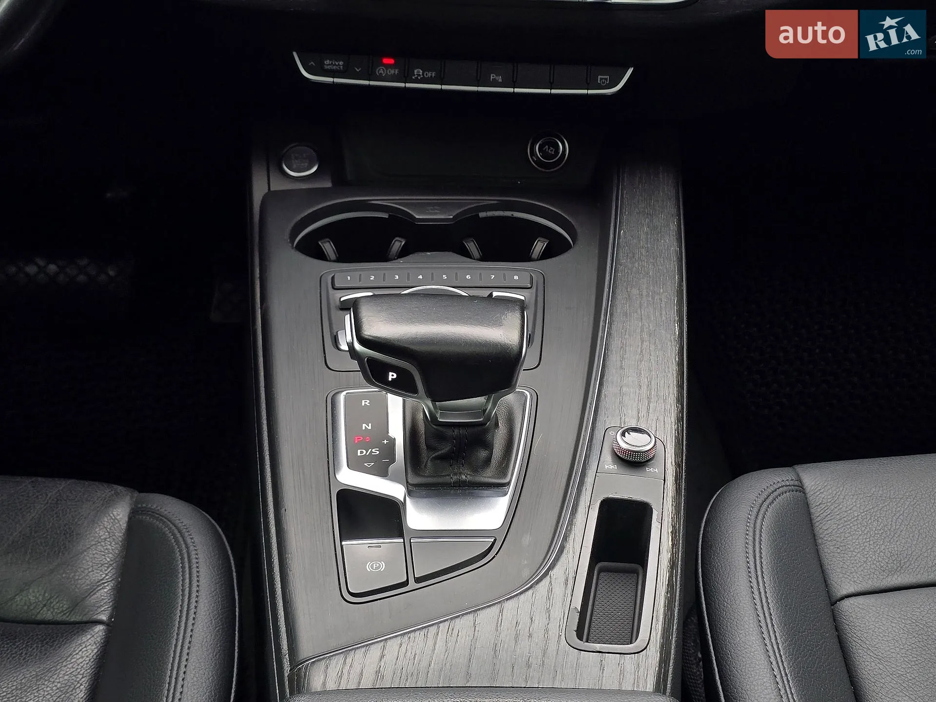 2016 Audi A4 - мініатюра 37