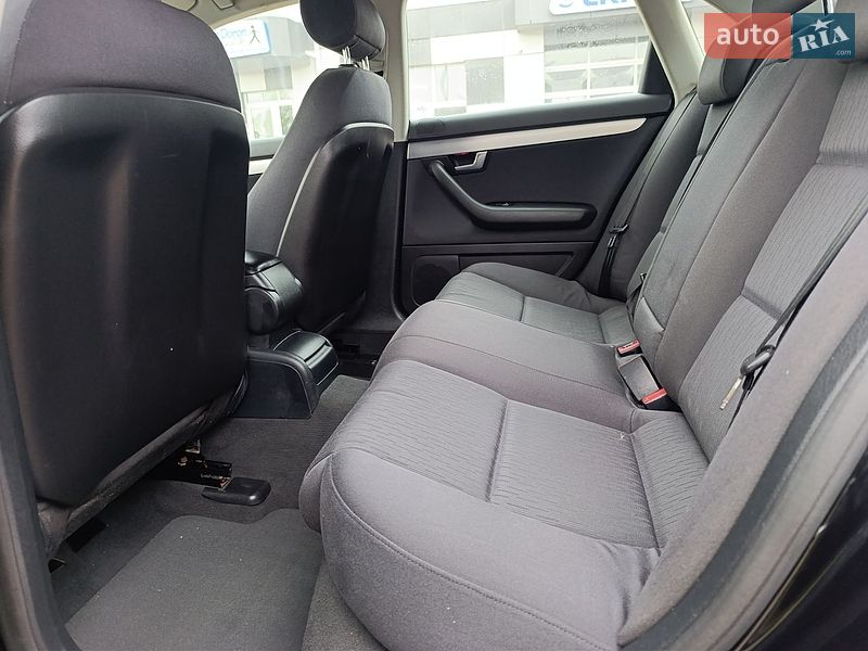 Седан Audi A4 2007 в Сарнах