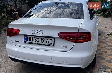 Седан Audi A4 2013 в Кодыме