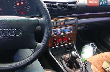 Седан Audi A4 1997 в Голованевске