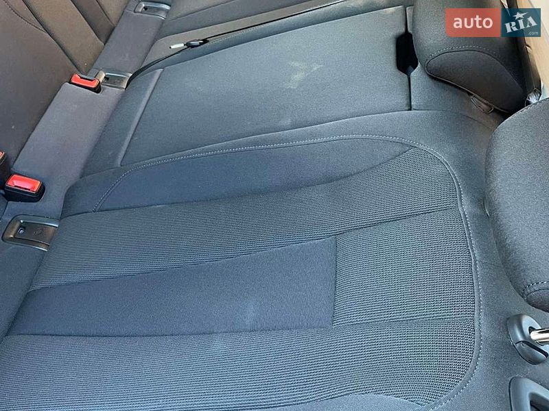 Седан Audi A4 2016 в Ужгороді фото 20 Седан Audi A4 2016 в Ужгороді
