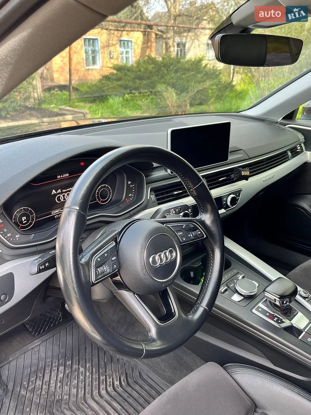 2016 Audi A4 - мініатюра 18
