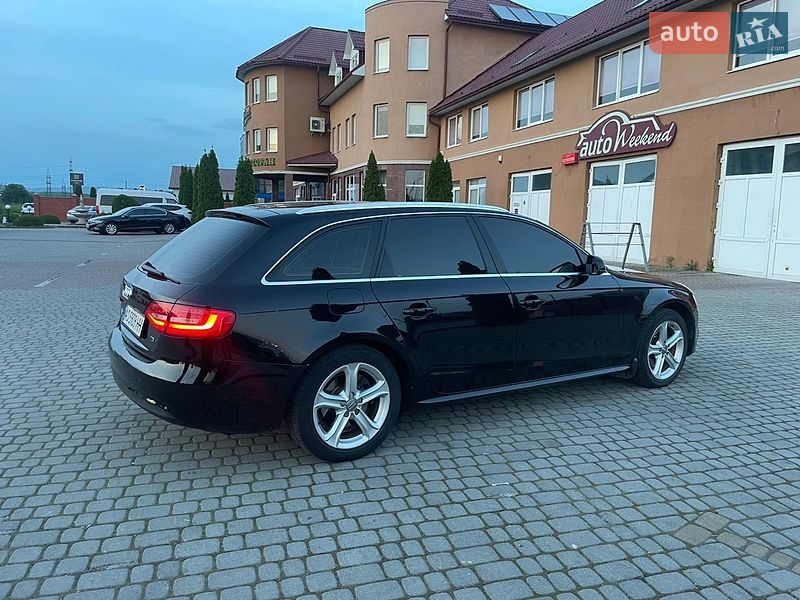 Універсал Audi A4 2013 в Мукачевому