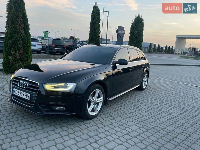 Універсал Audi A4 2013 в Мукачевому