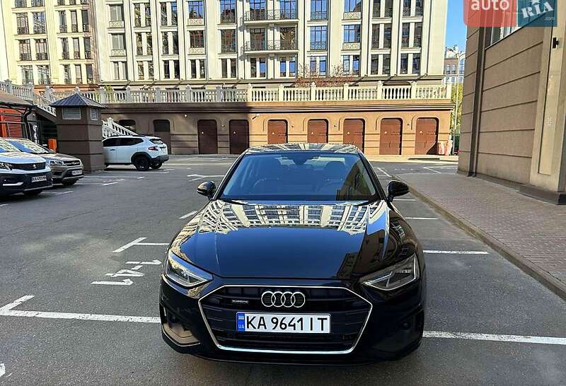 Audi A4 2022