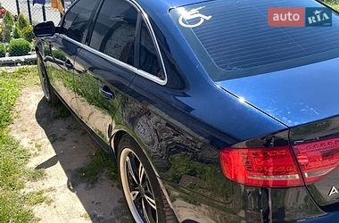 Седан Audi A4 2009 в Литине