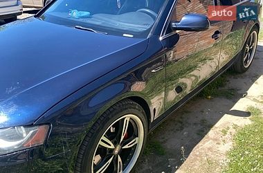 Седан Audi A4 2009 в Литине