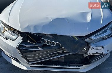 Седан Audi A4 2017 в Львове