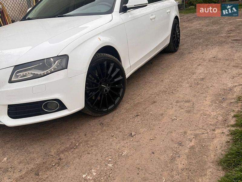 Седан Audi A4 2008 в Львове