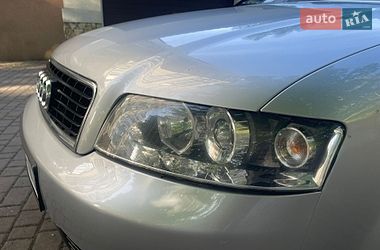 Седан Audi A4 2000 в Рівному