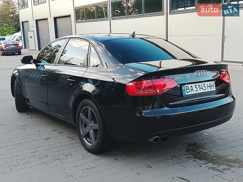 Седан Audi A4 2009 в Умани