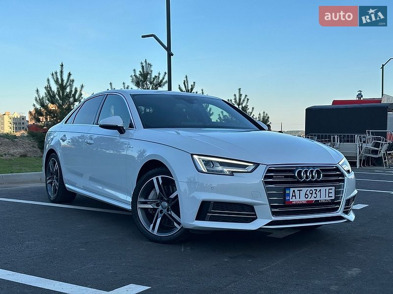 Седан Audi A4 2018 в Ровно