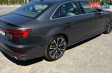 Седан Audi A4 2018 в Луцьку