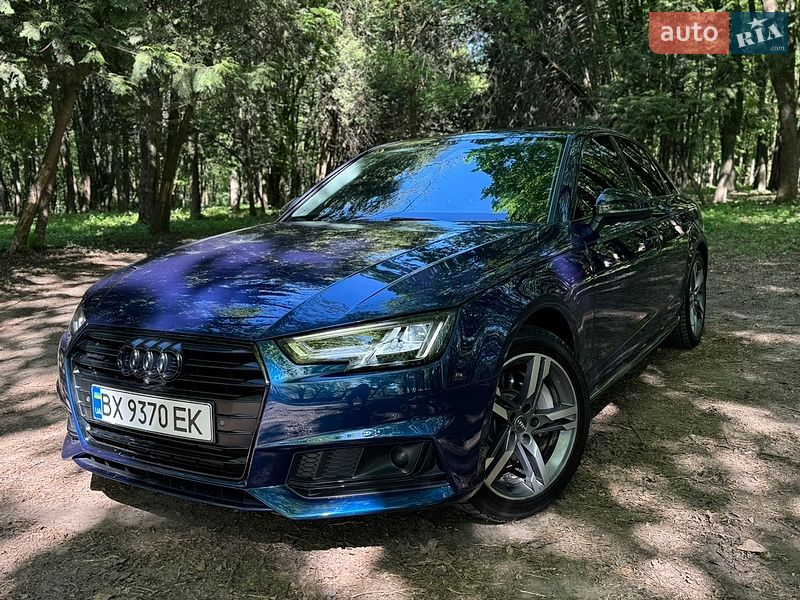 Седан Audi A4 2017 в Хмельницком