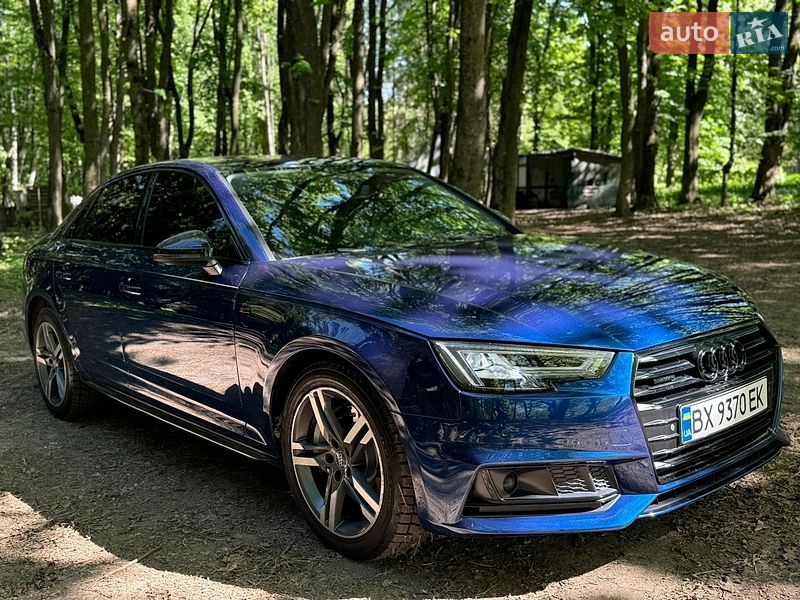 Седан Audi A4 2017 в Хмельницком