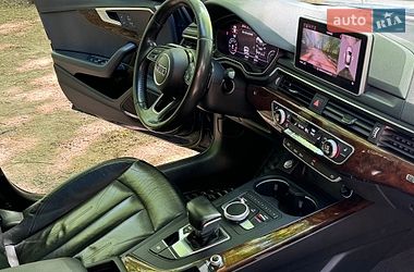 Седан Audi A4 2017 в Хмельницком