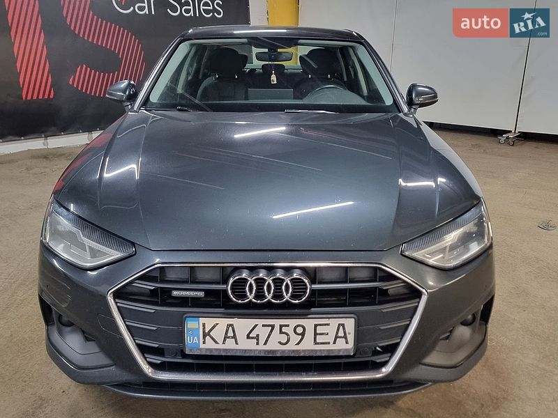 Седан Audi A4 2021 в Киеве