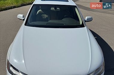 Седан Audi A4 2013 в Киеве
