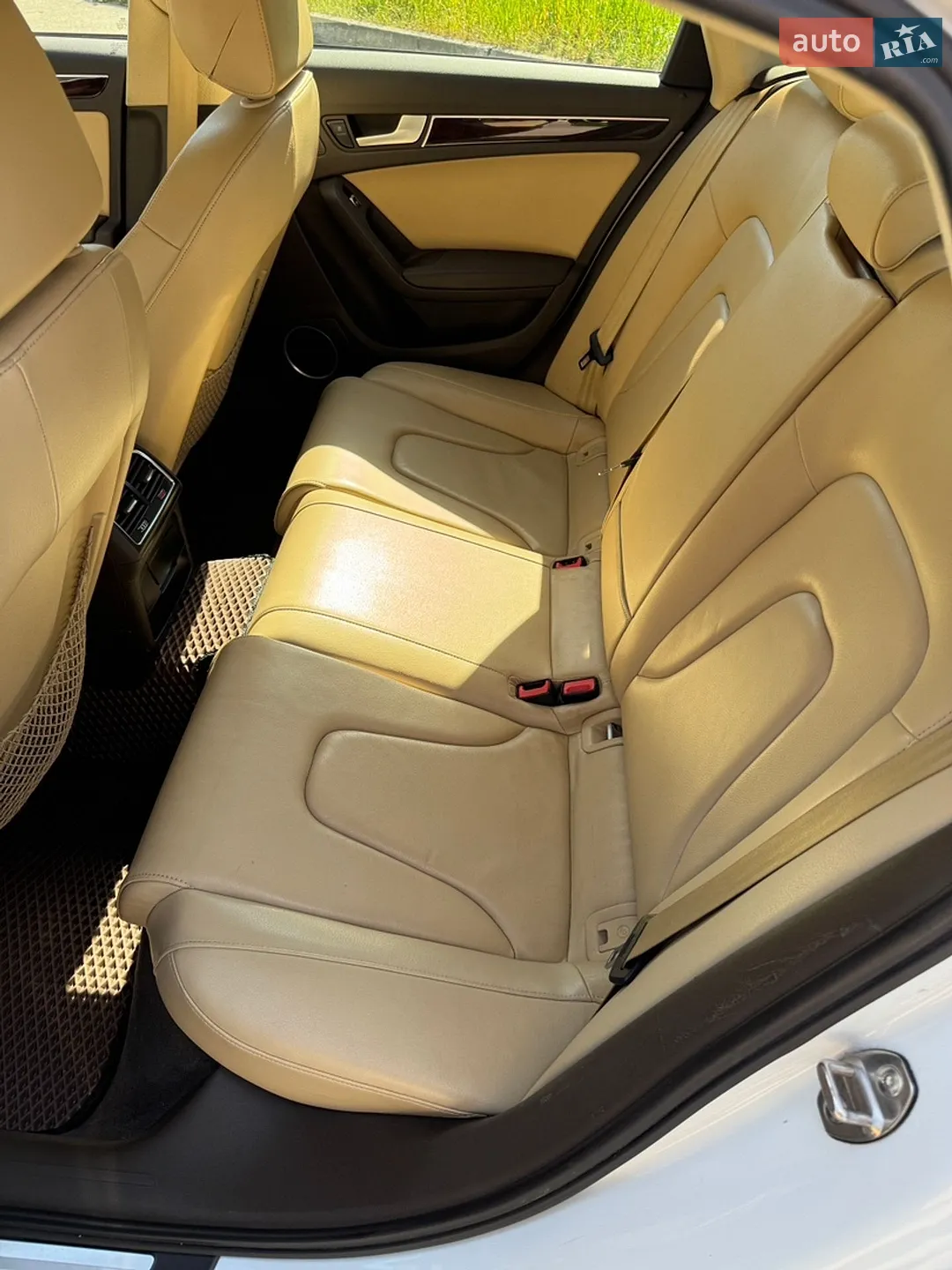 2013 Audi A4 - мініатюра 11