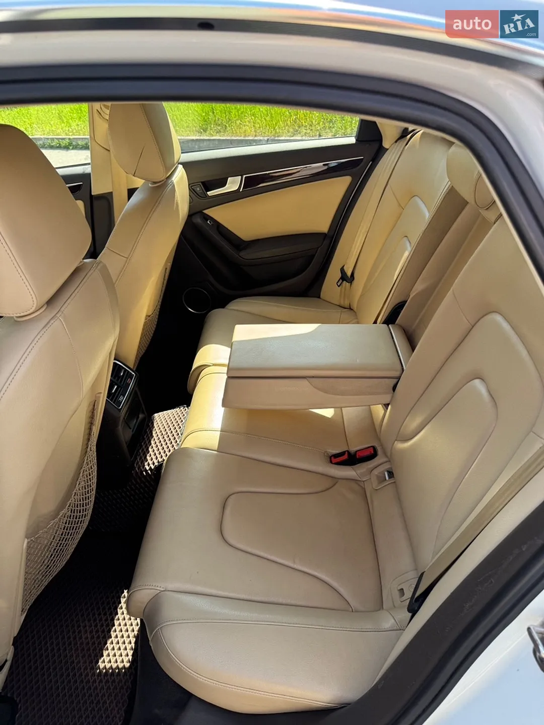 2013 Audi A4 - мініатюра 13