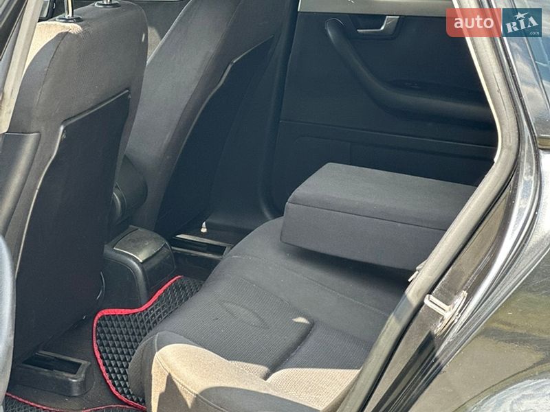 Седан Audi A4 2001 в Харькове