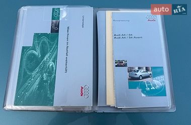 Седан Audi A4 1999 в Липовце