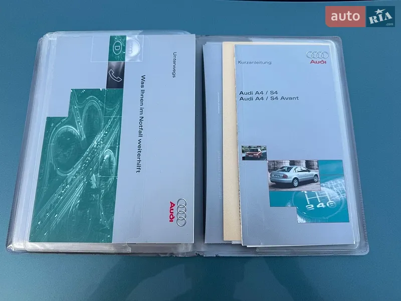Седан Audi A4 1999 в Липовце документ