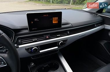 Седан Audi A4 2016 в Самборе