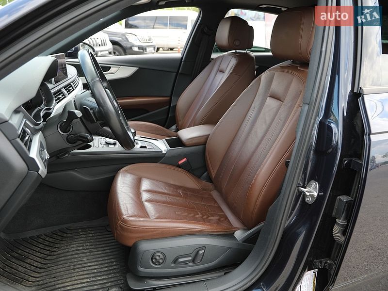 Седан Audi A4 2016 в Харькове