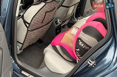 Седан Audi A4 2014 в Киеве