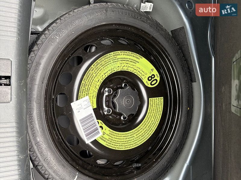 Седан Audi A4 2014 в Киеве