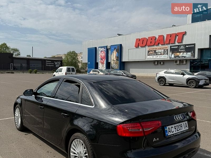 Седан Audi A4 2013 в Ковеле