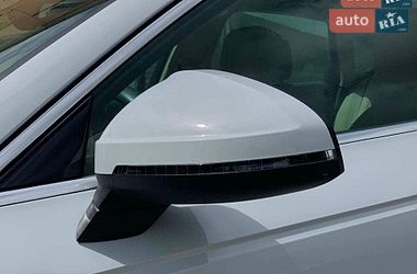Седан Audi A4 2019 в Житомире