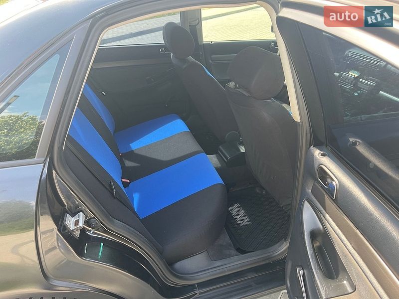 Седан Audi A4 1997 в Стрые