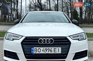 Седан Audi A4 2017 в Львове