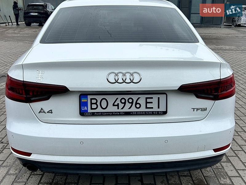 Седан Audi A4 2017 в Львове