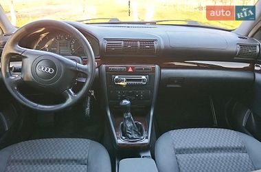 Універсал Audi A4 1999 в Яворові