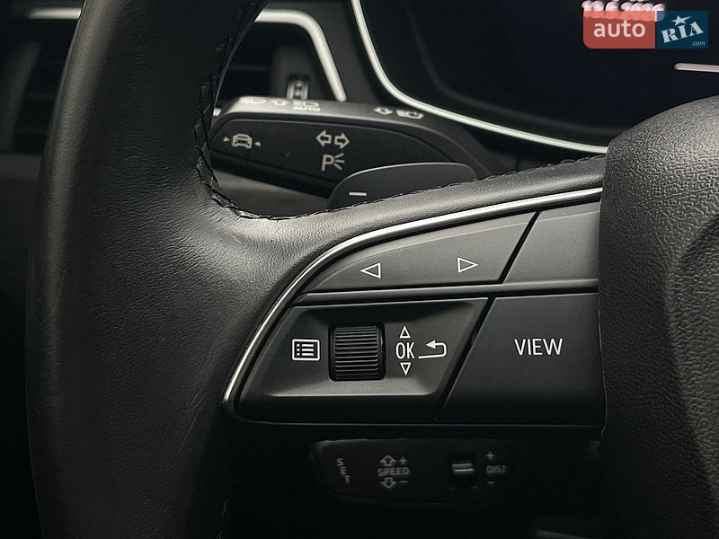 Седан Audi A4 2022 в Києві