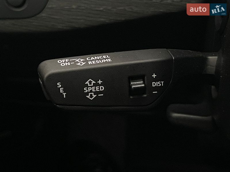 Седан Audi A4 2022 в Києві