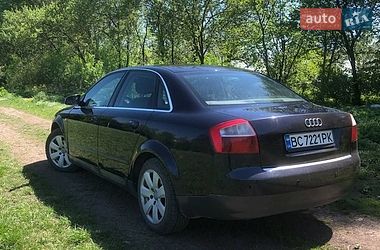 Седан Audi A4 2002 в Глинянах
