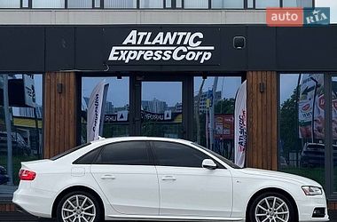 Седан Audi A4 2016 в Киеве