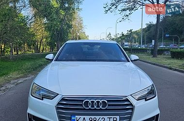 Седан Audi A4 2017 в Киеве