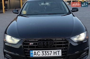 Седан Audi A4 2013 в Харкові
