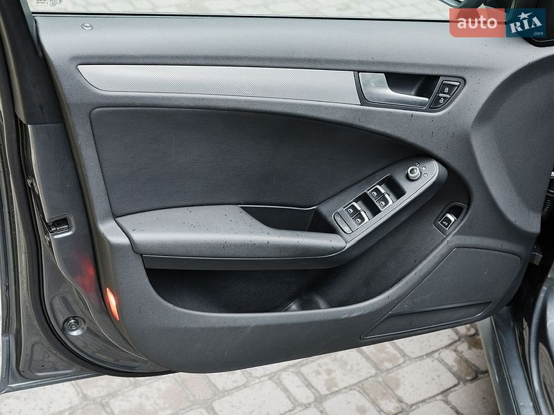 Седан Audi A4 2014 в Києві фото 21 Седан Audi A4 2014 в Києві