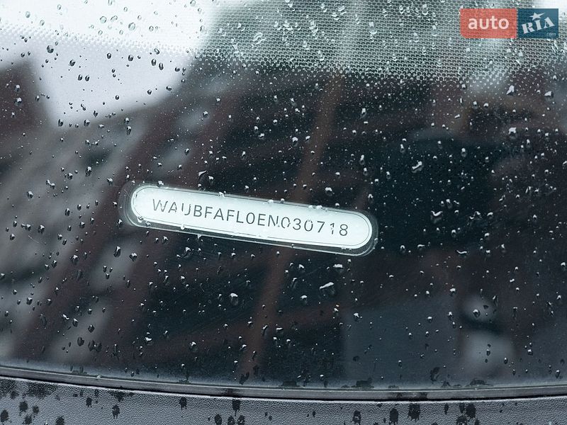 Седан Audi A4 2014 в Києві фото 35 Седан Audi A4 2014 в Києві