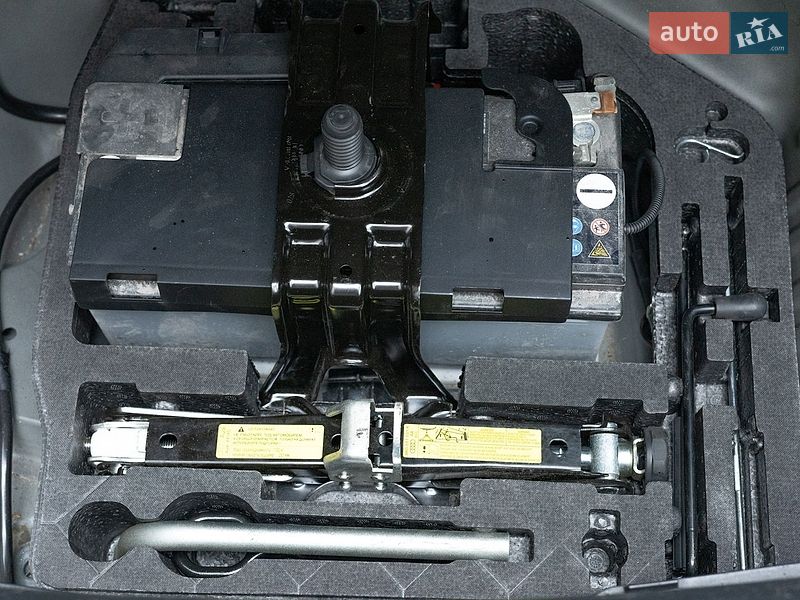 Седан Audi A4 2014 в Києві фото 34 Седан Audi A4 2014 в Києві