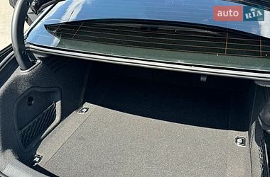 Седан Audi A4 2022 в Львові